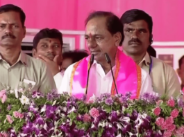 KCR announces BRS's decision to contest all panchayat seats in Maharashtra local body polls