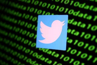 Confusion Over Account Authenticity Increases with Twitter's Blue Ticks for Deceased Celebrities