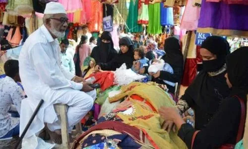 Eid shoppers flock to Hyderabad's bustling city markets