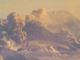 Russia's Shiveluch Volcano Eruption: Air Traffic at Risk, Ash Plume Reaches 10kms High