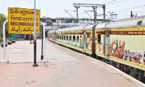 Second yatra of Bharat Gaurav train departs with full capacity following huge response