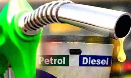 Stable Fuel Prices in Hyderabad, Delhi, Chennai, and Mumbai on April 4th, 2023 for Petrol and Diesel.