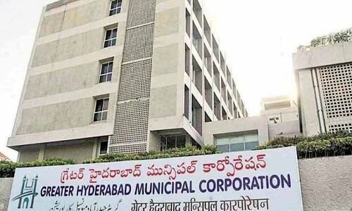 Two officials suspended by GHMC commissioner after girl's death in Hyderabad