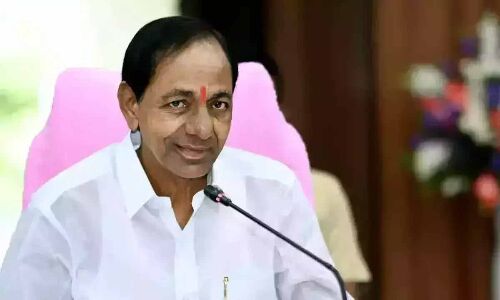 Four districts to receive major incentives from KCR