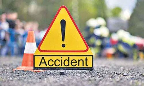 In two days, a series of road accidents in former Warangal resulted in the loss of six lives.