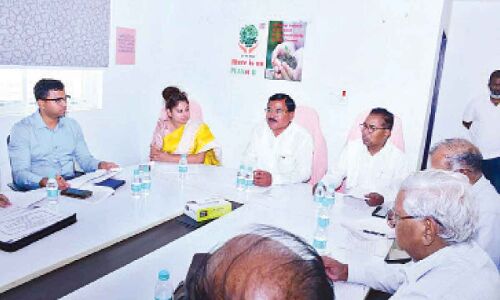 Officials meet with Minister Singireddy Niranjan Reddy for review in Wanaparthy