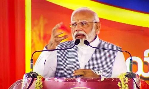 PM Modi accuses Congress of releasing terrorists and tarnishing the country's image
