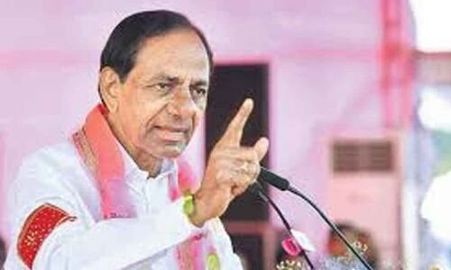 Preservation of Vedic values emphasized by KCR in Hyderabad