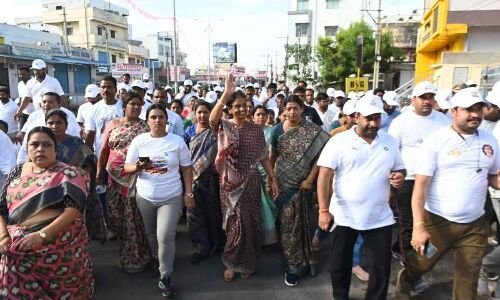 2k Run sees participation from Sabitha Indra Reddy