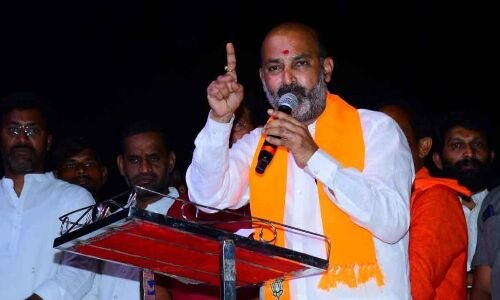 Bandi accuses KCR of accumulating substantial wealth upon assuming power