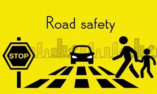 Commuters in Cyberabad receive road safety awareness from local police