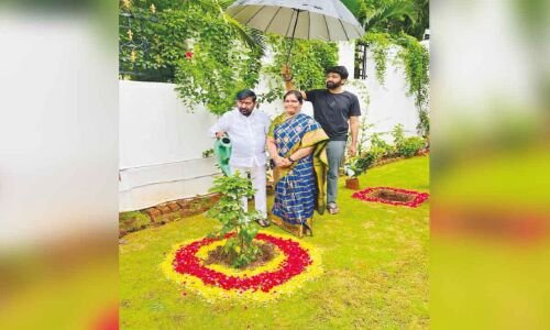 Jagadish Reddy celebrates his birthday by planting saplings