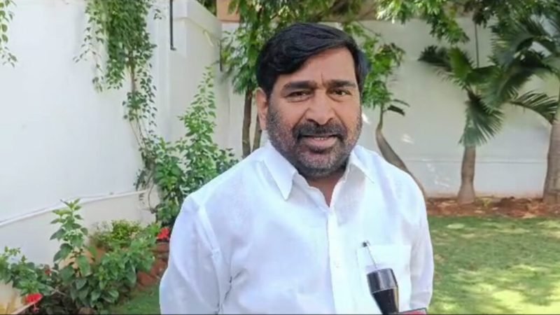 Minister Jagadish Reddy clarifies that Rahul is not a leader, but a reader