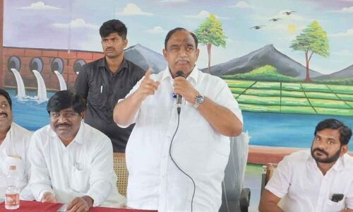 MLA Satish urges action against the Congress for its anti-farmer stance