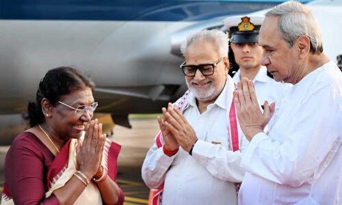 President arrives for a 3-day visit to Odisha