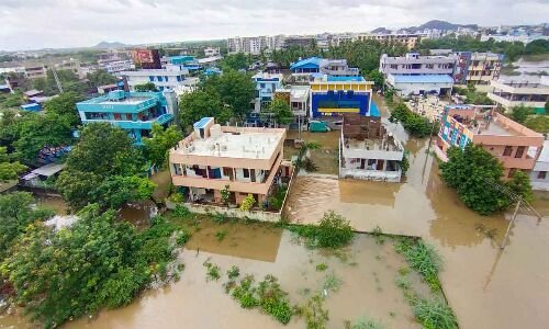 Warangal suffers severe damage due to heavy rainfall