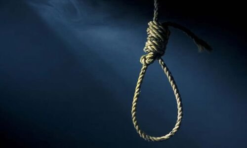 Body of a man discovered hanging in an agricultural field in Yadadri-Bhongir