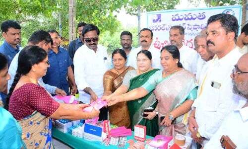 Minister Puvvada inaugurates Mamata's complimentary medical clinic