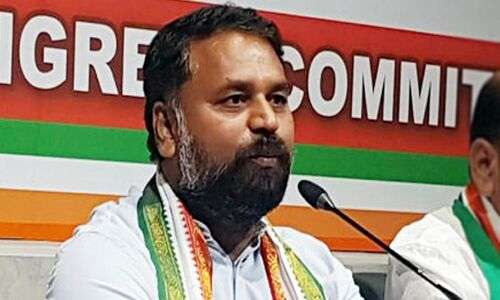 Telangana Congress Leader Sends 