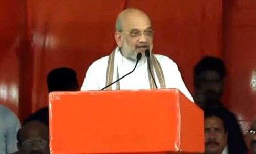 Union Home Minister Amit Shah declares that the BJP will not allow a government with 4G, 2G, or 3G in Telangana this time.