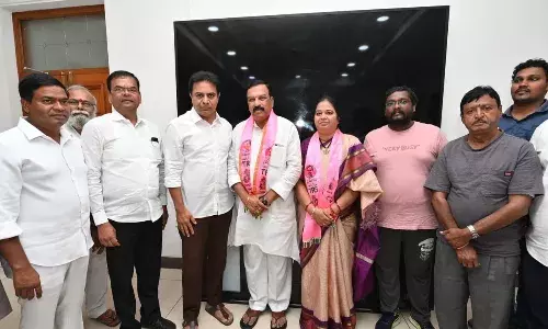 BJP corporator publicly joins BRS party with KTR in attendance