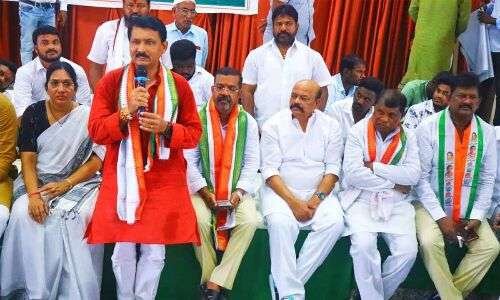 Congress accuses BRS and BJP of deceiving the public