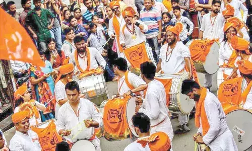 Dhol Tasha Beats Echoing Through City to Energize Festivities: Ganpati Bappa Morya