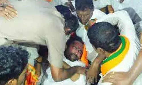 Kishan Reddy concludes 24-hour hunger strike on unemployment in State in Hyderabad