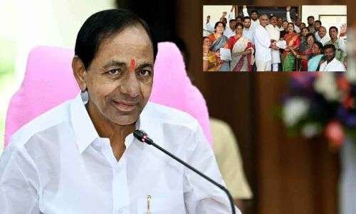 Mahila Sangham Sahayakulu to receive 'Rakhi gift' from CM KCR