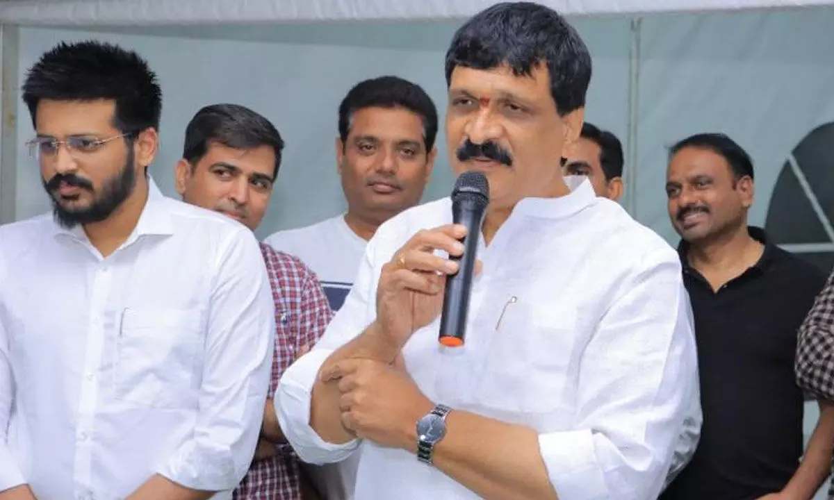 Controversy erupts over Mynampally Rohit's decision to join Congress