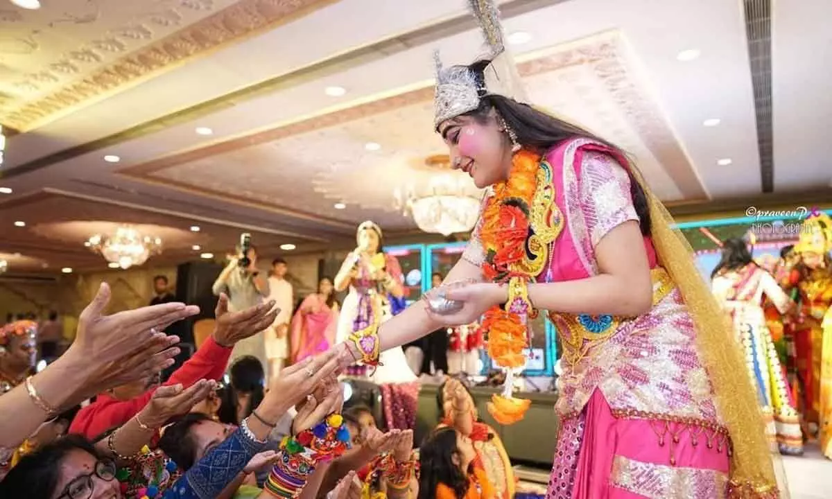 Gujarati and Marwari communities prepare to dance to Navaratri rhythms