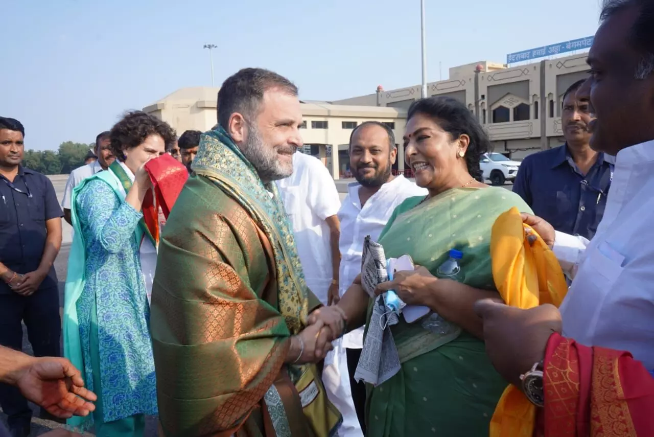 Rahul and Priyanka Gandhi have arrived in Telangana