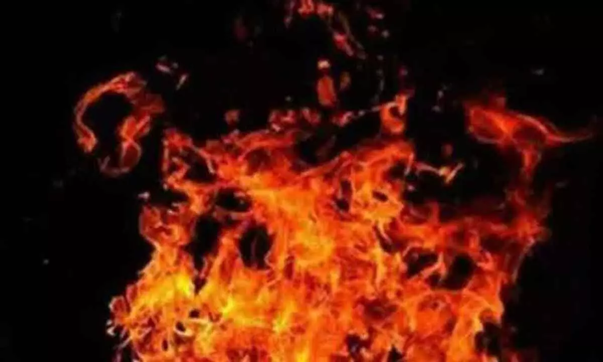 Textile store in Ramnagar engulfed by fire