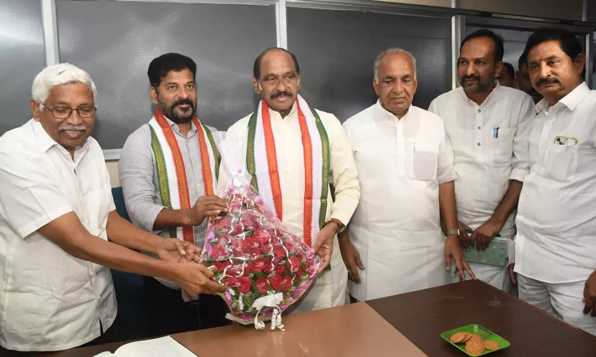 TJS pledges support to Congress in Telangana assembly election