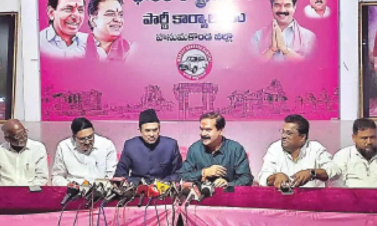 Vinay claims Gandhis have a limited understanding of Telangana