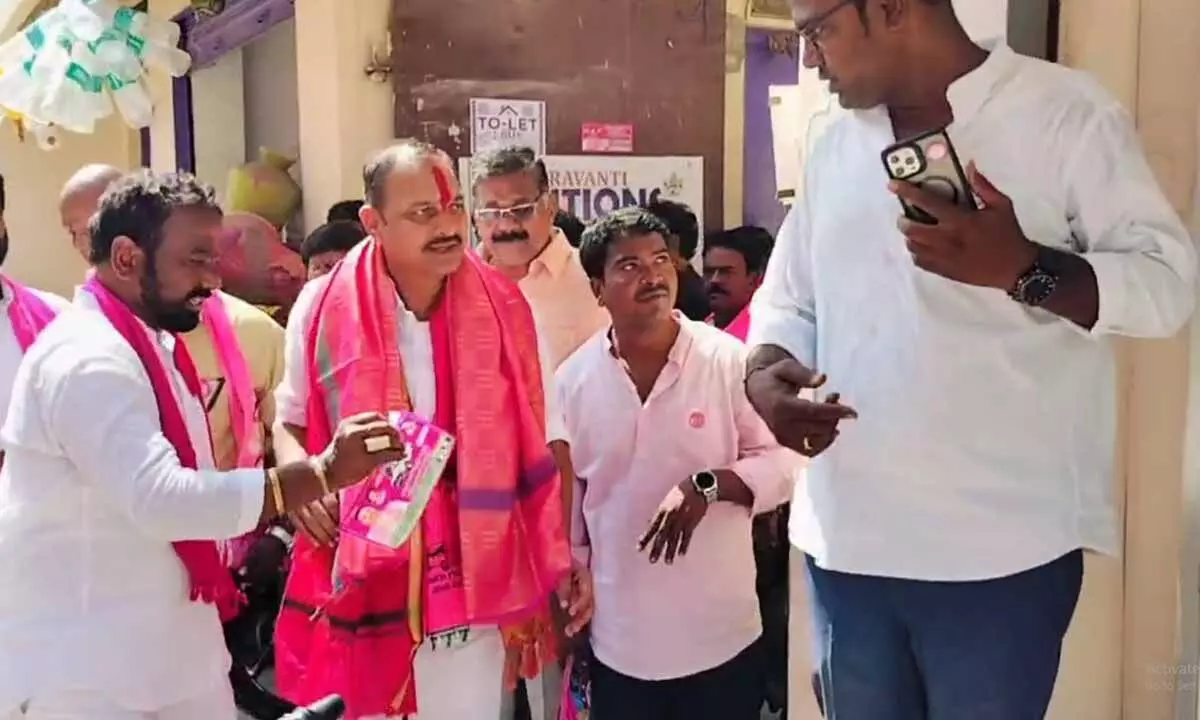 Bandari Lakshma Reddy, Uppal BRS candidate, actively campaigns in Saraswati Nagar