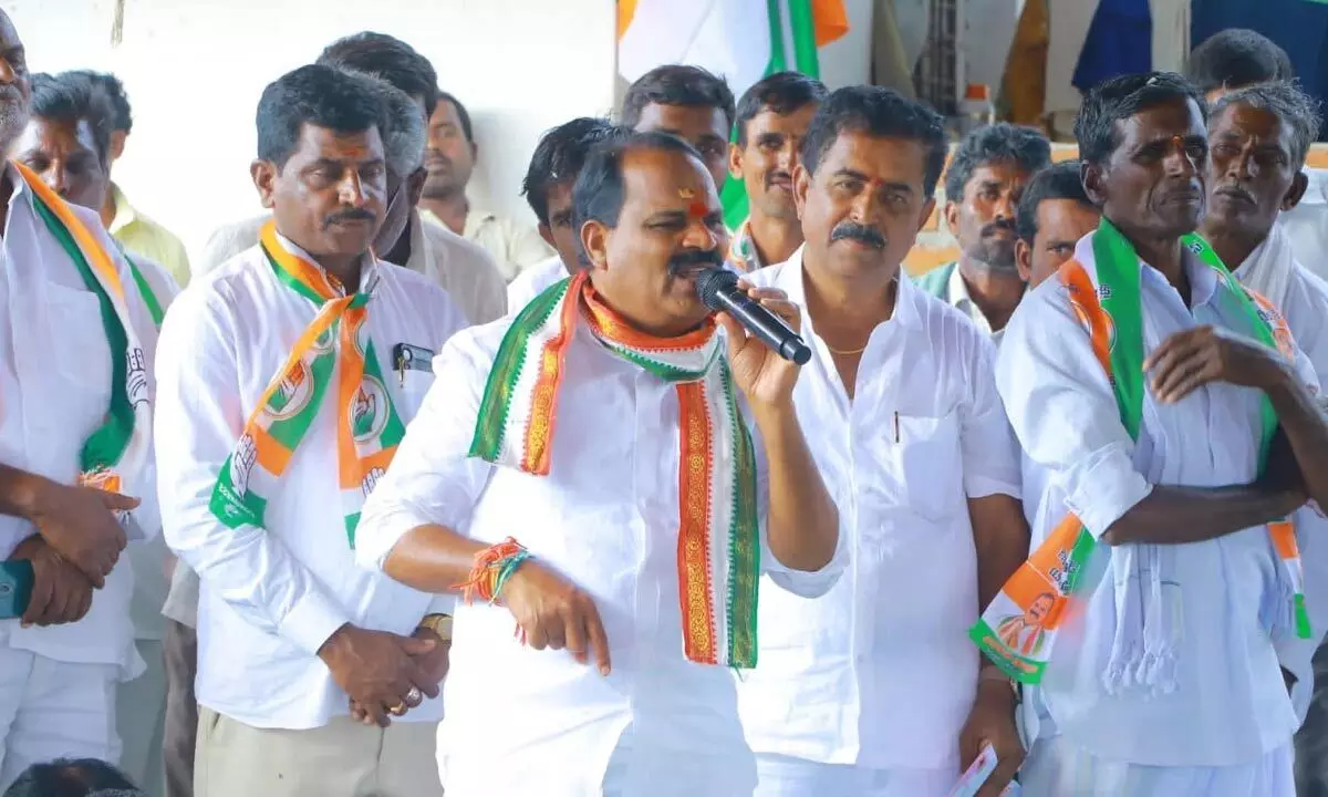 Congress guarantees highlighted by Veerlapalli