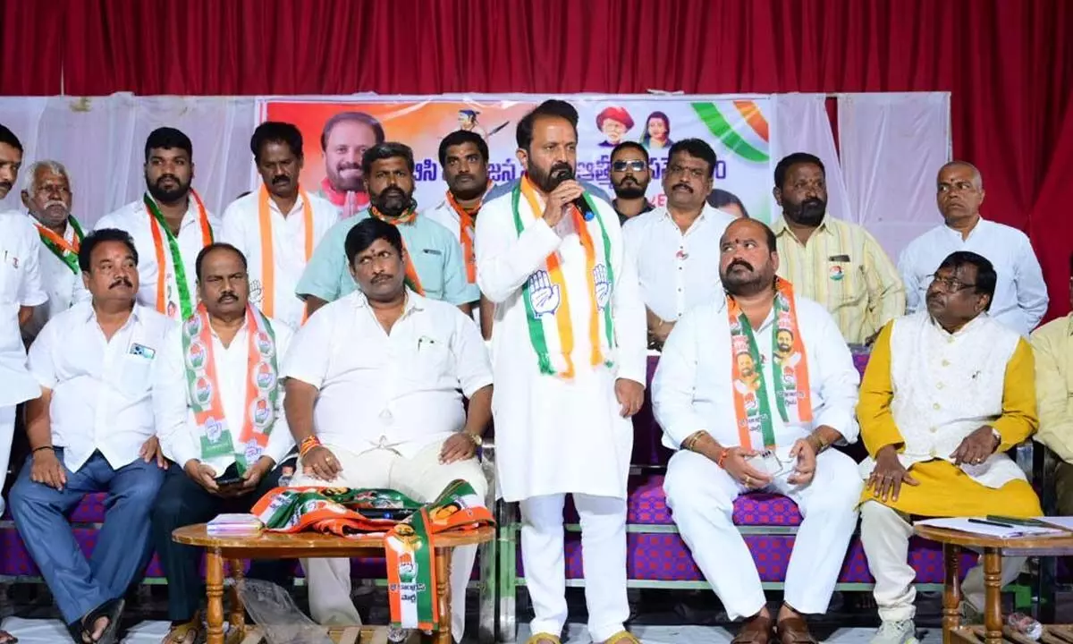 Madhu Yashki Goud, Congress candidate from LB Nagar, participates in BC association event