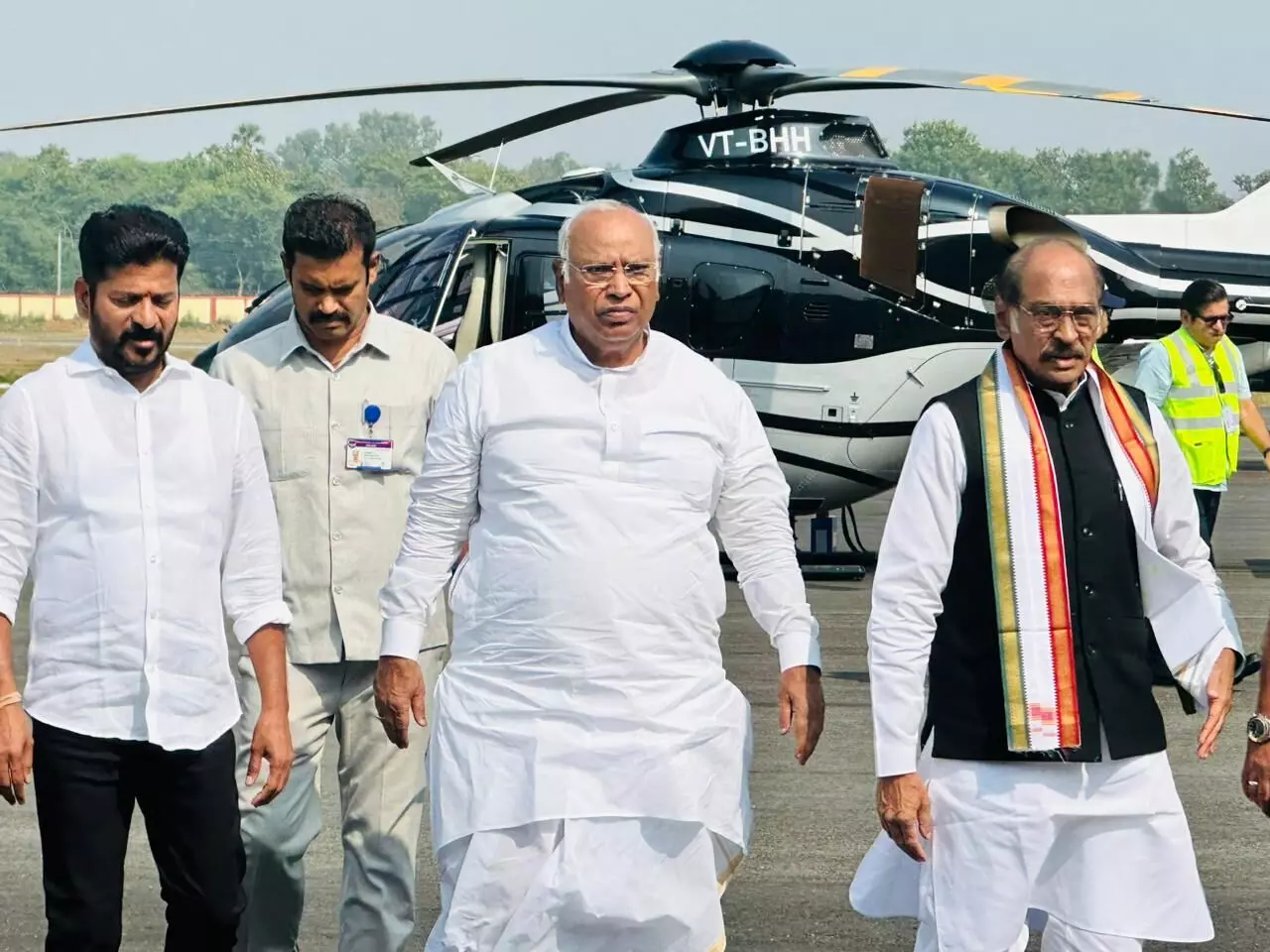 Mallikarjun Kharge's arrival