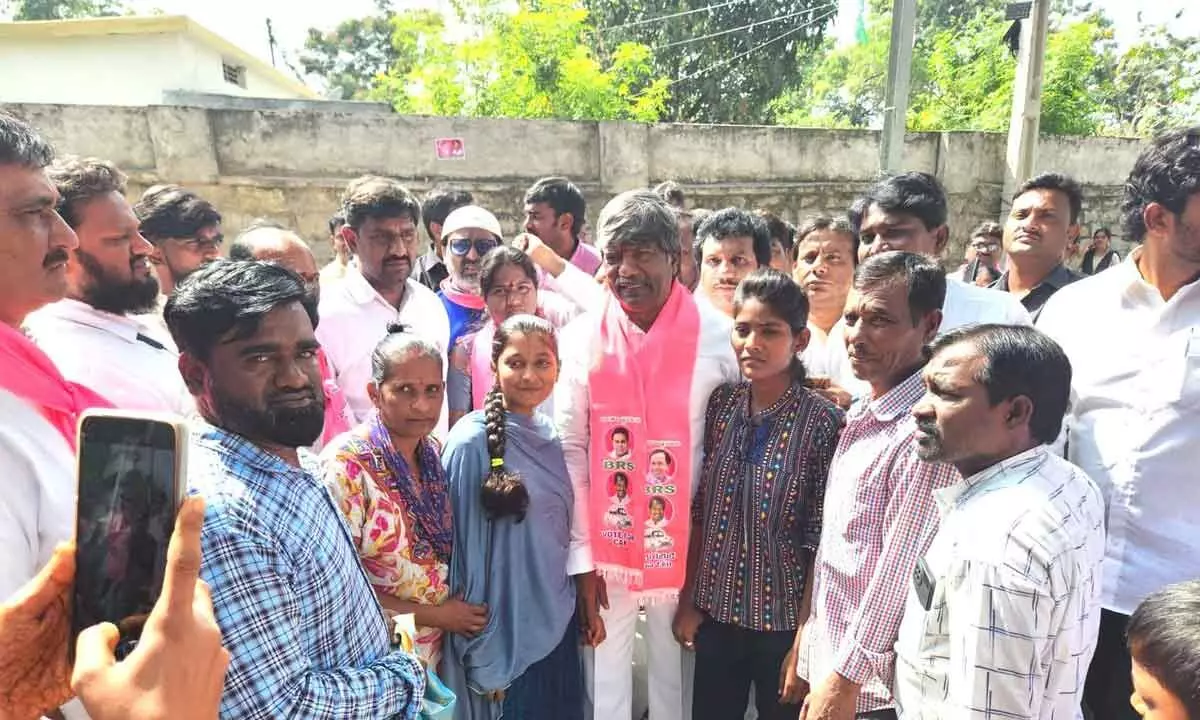 Padma Rao expresses confidence in certain victory during Lalapet Padayatra