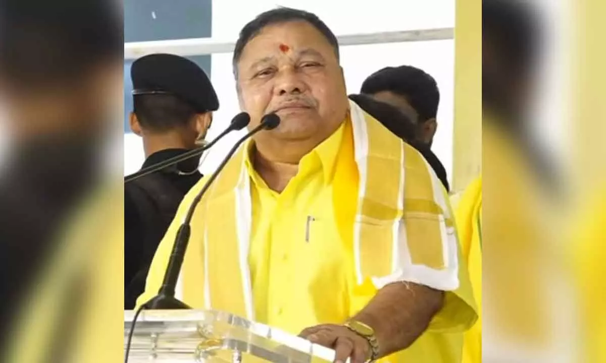 T TDP member Kasani Gnaneshwar resigns