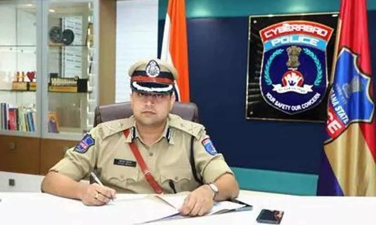 Avinash Mohanty Takes Charge as Cyberabad CP