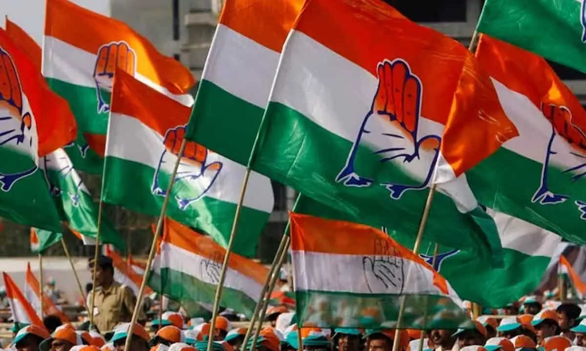 Congress holds meeting to discuss Lok Sabha elections