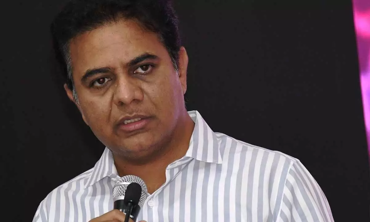 Congress govt criticized by KTR for canceling formula e-Race in Hyderabad