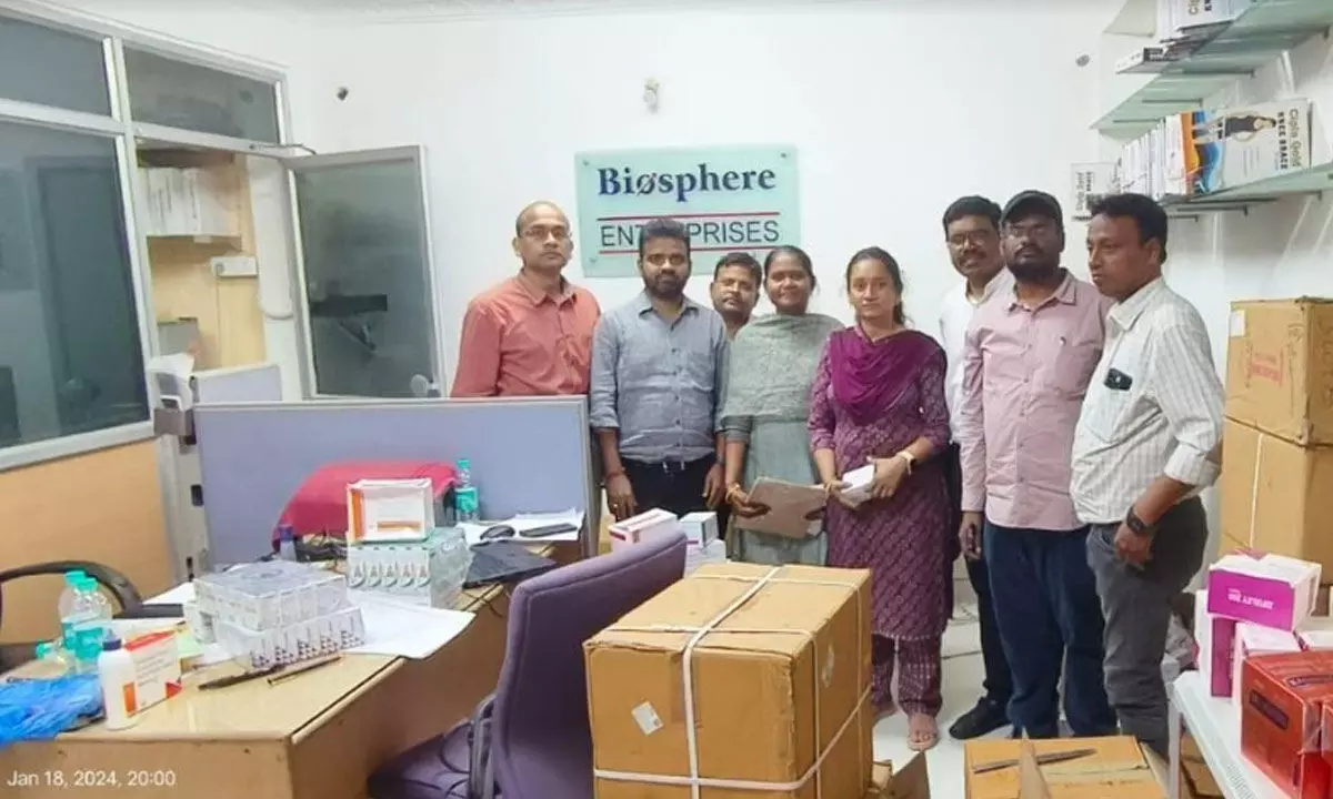 DCA Confiscates Counterfeit Medicines Valued at Rs 20.52 Lakhs from an Amberpet Warehouse