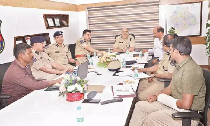 Greater Hyderabad's traffic situation reviewed by DGP