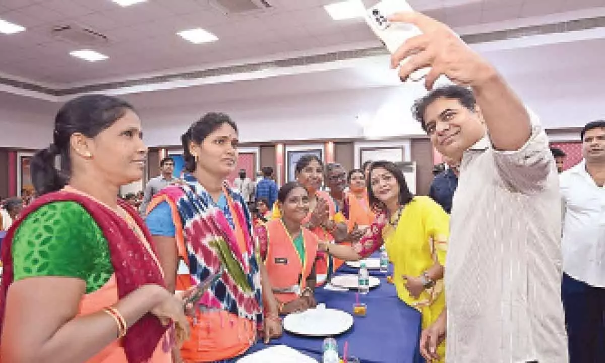 KTR starts the New Year with selfies and a lunch gathering with sanitation workers