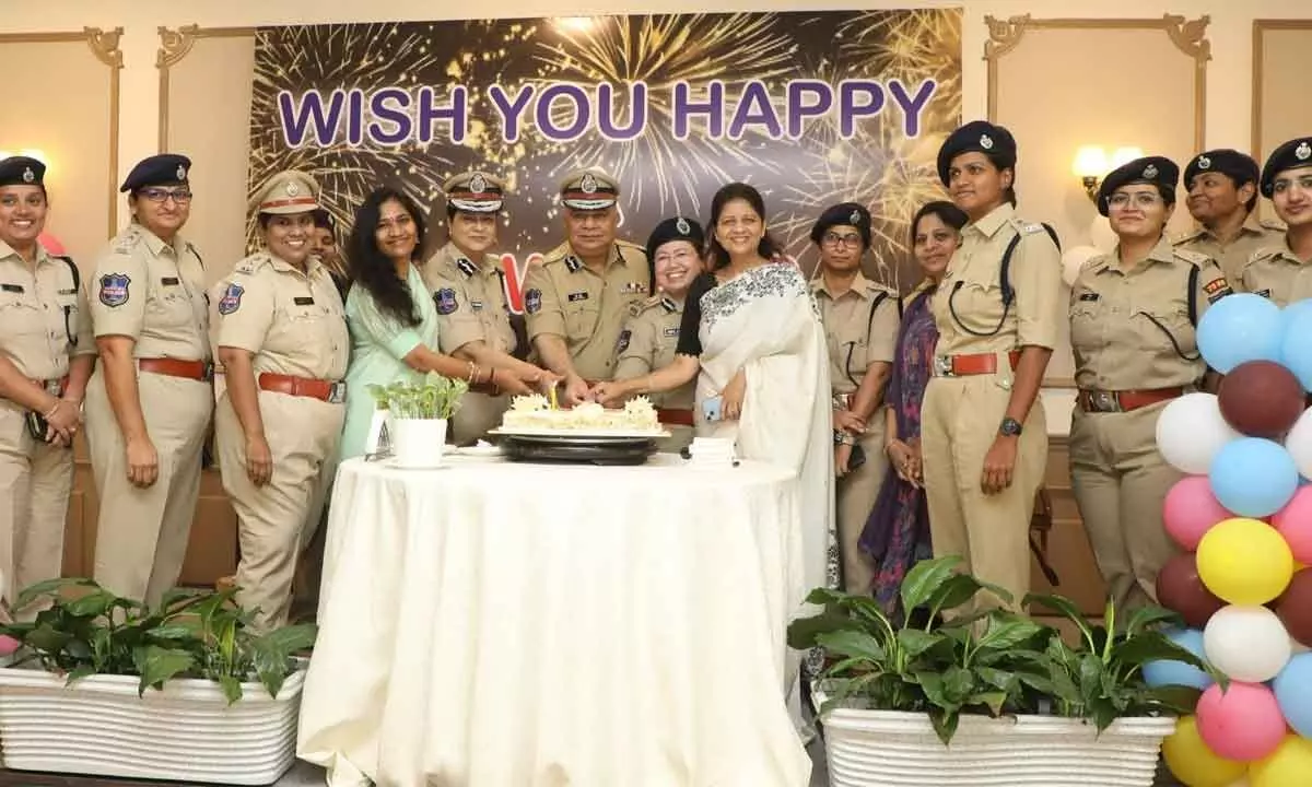 New Year celebrated by TS IPS officers