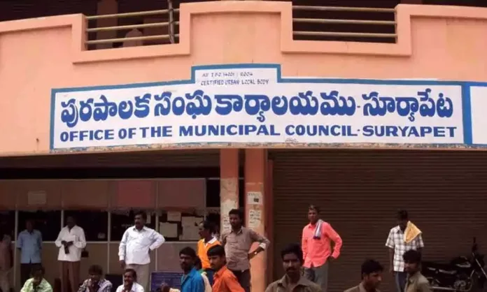 Suryapet Municipality Faces Turmoil as Discontent Grows within BRS