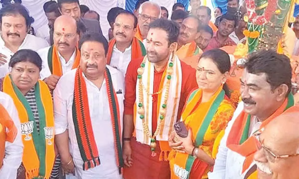 Commencement of BJP's 'Vijaya Sankalpa Yatra' in MBNR